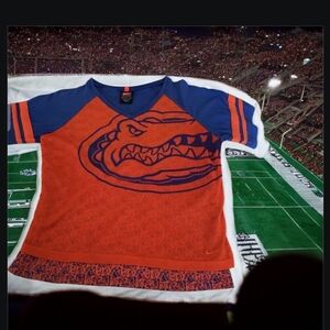 Nike Team Florida 🐊 Gators shirt 12-14 kids orange blue